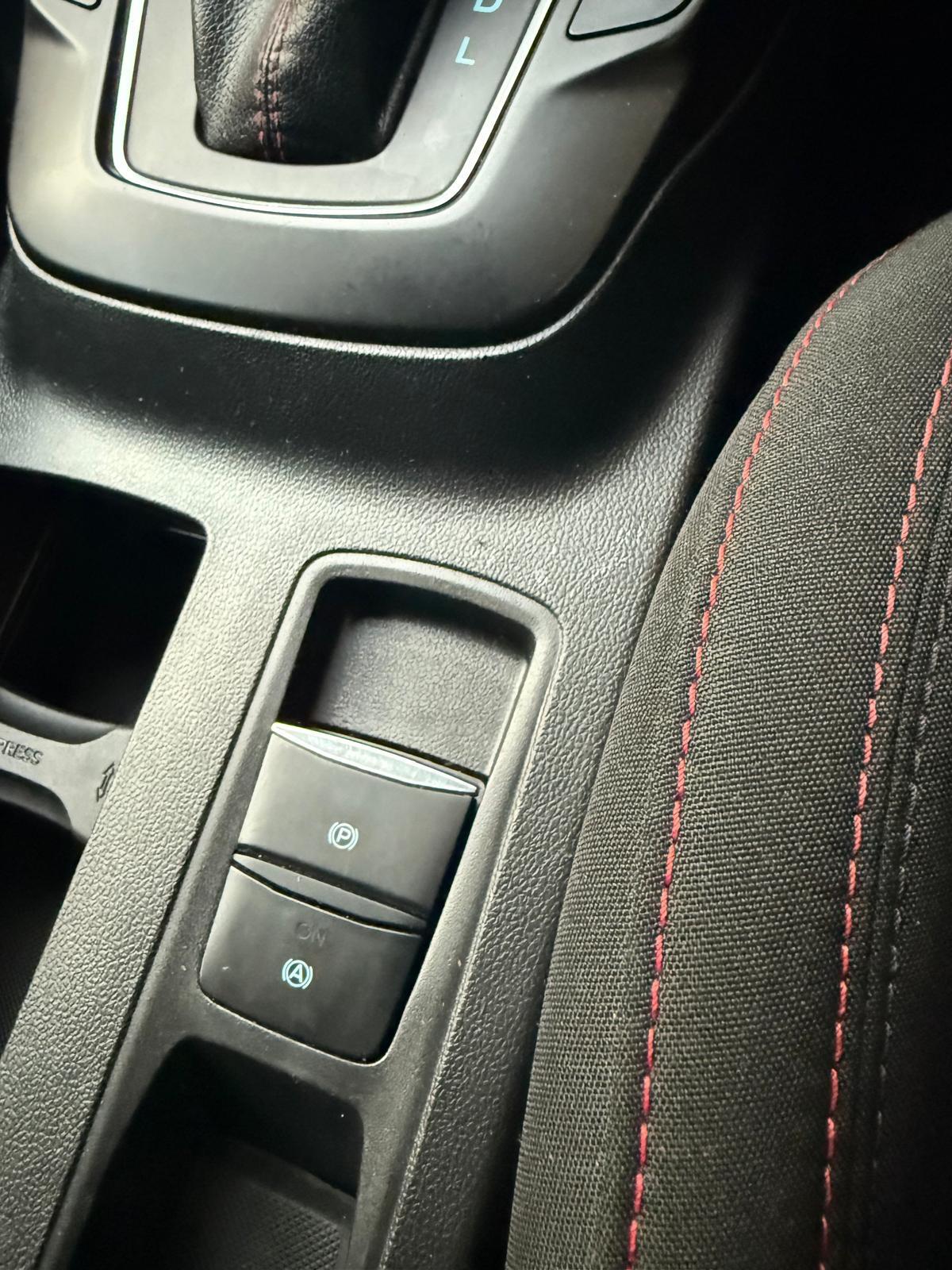 Used Ford Focus 2022 for sale - 76388153: Photo 31