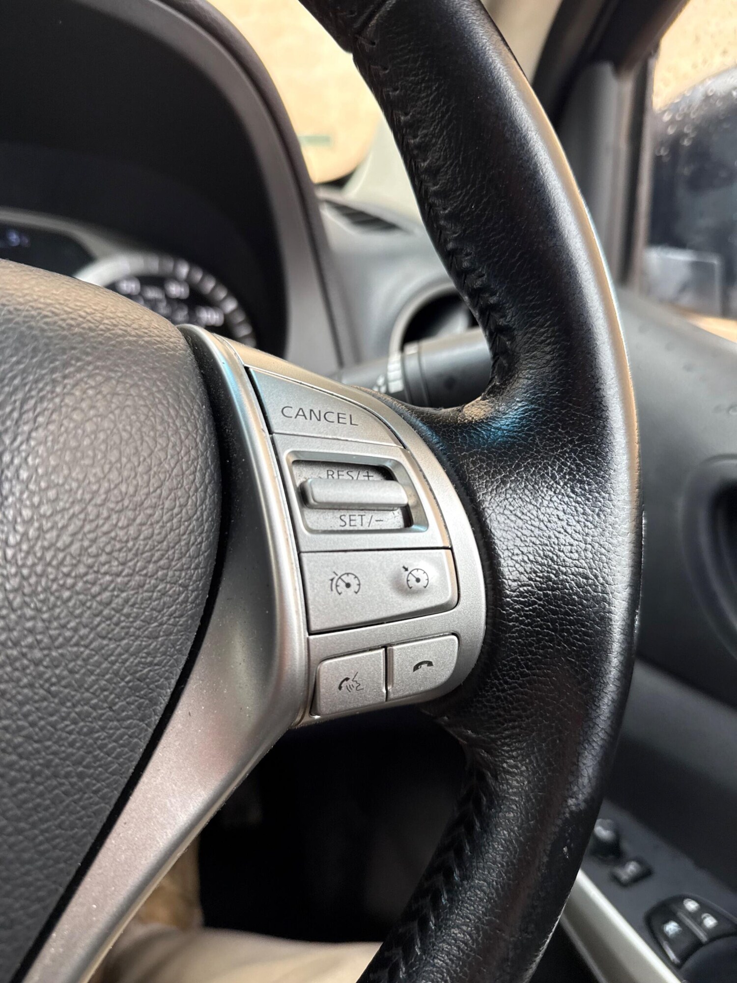 Used Nissan Navara 2019 for sale - 77823869: Photo 35