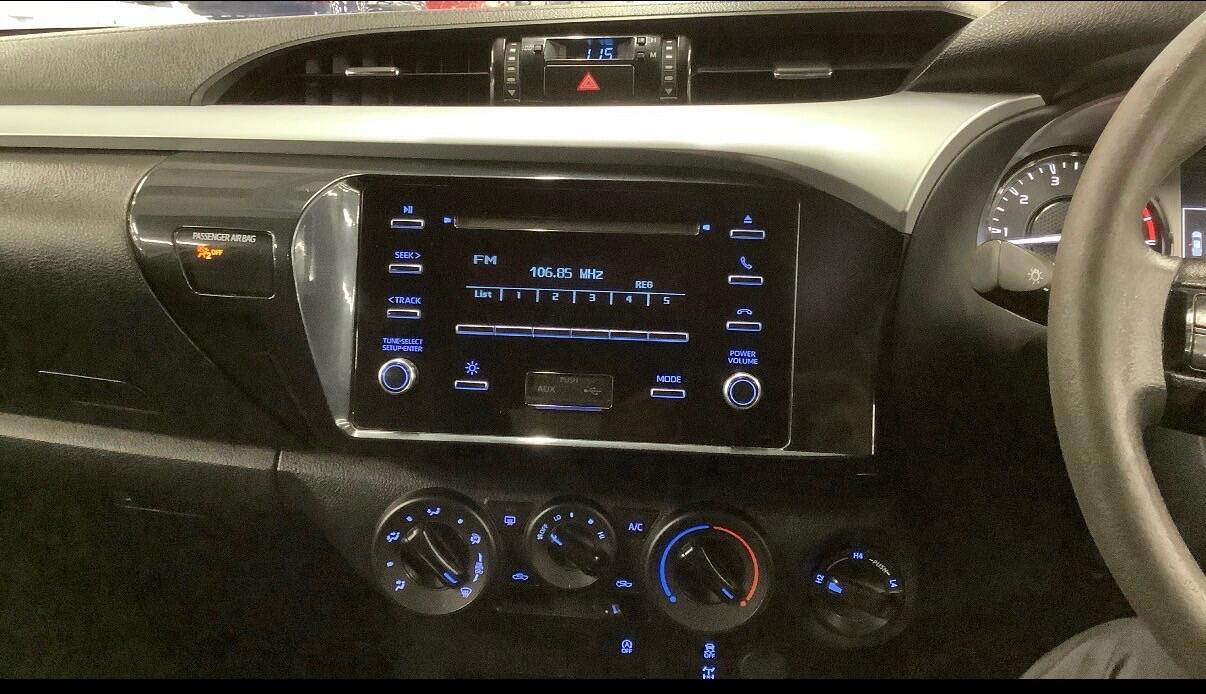 Used Toyota Hilux for sale - 77925968: Photo 5