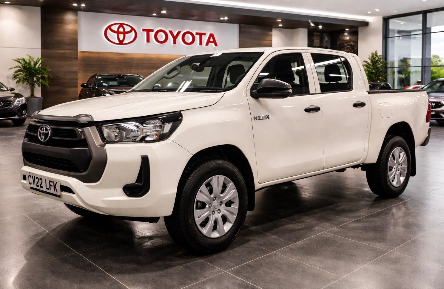 Used Toyota Hilux for sale - 77671616: Photo 2