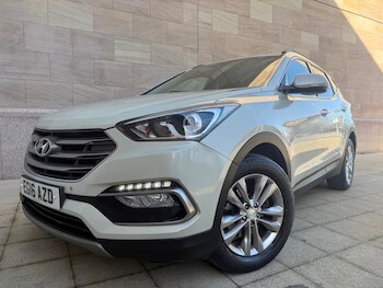Used Hyundai Santa Fe 2016 for sale - 78603098: Photo