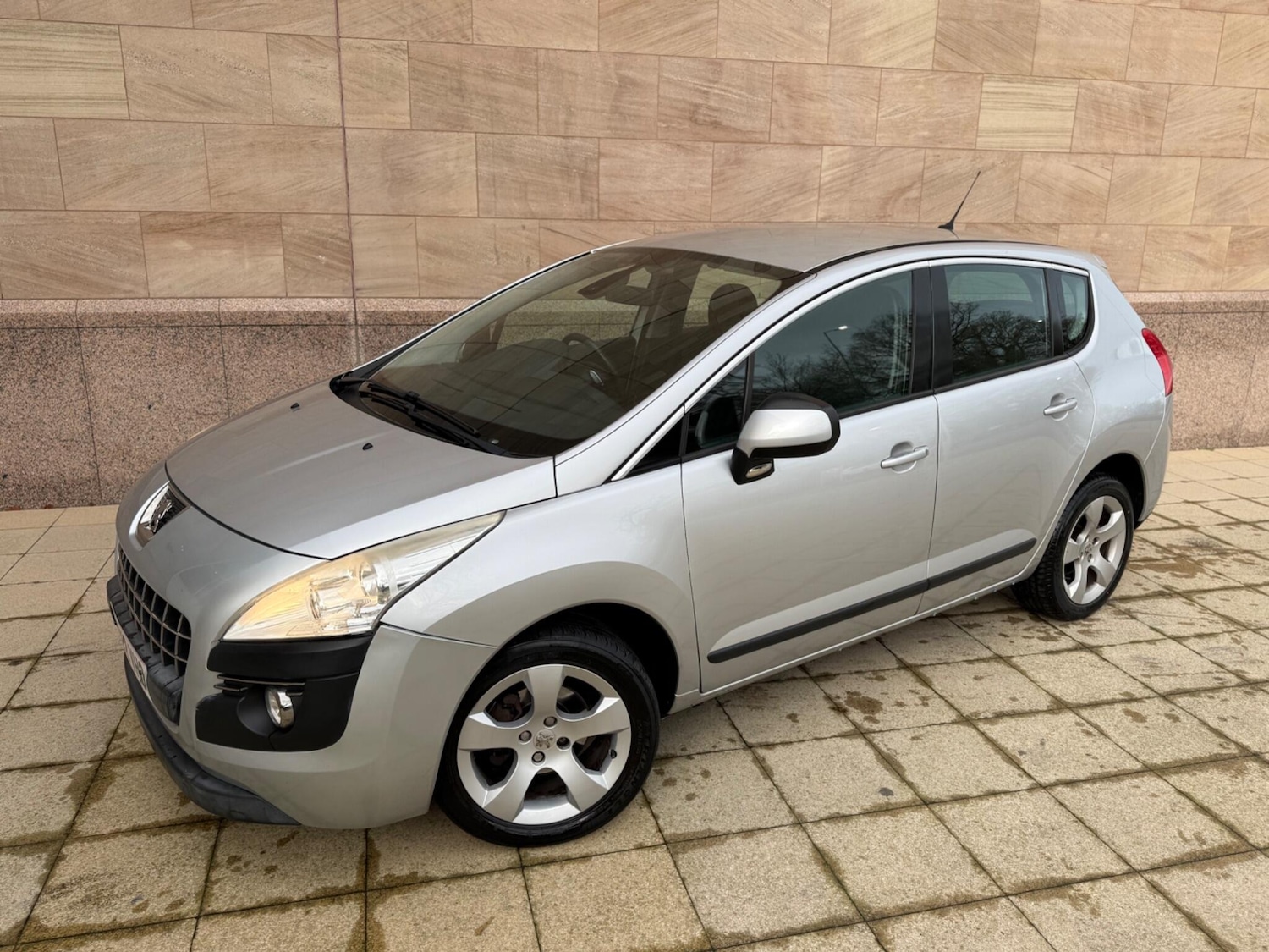 Used Peugeot 3008 2012 for sale - 77344623: Photo 2