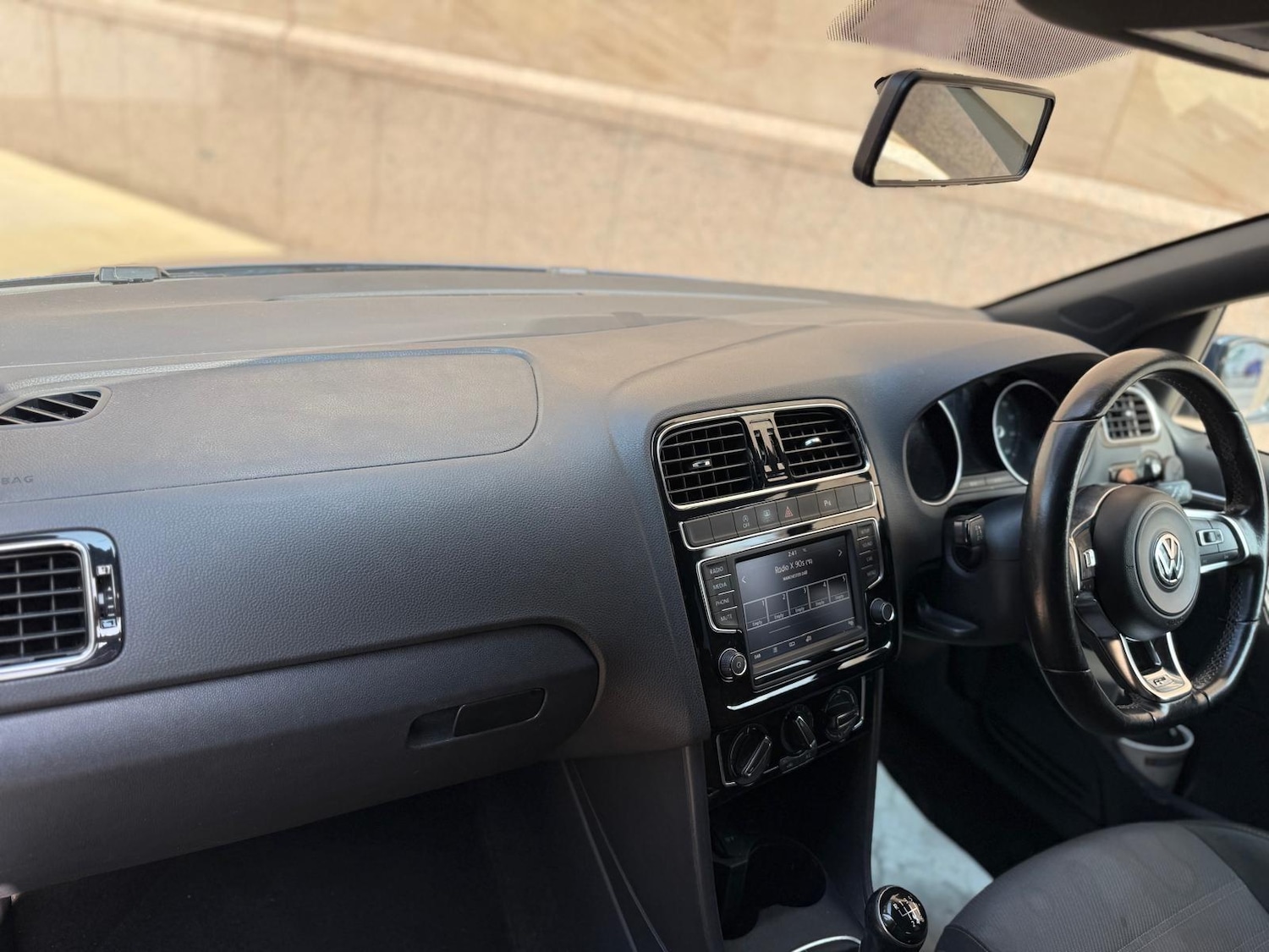 Used Volkswagen Polo 2016 for sale - 76765997: Photo 13