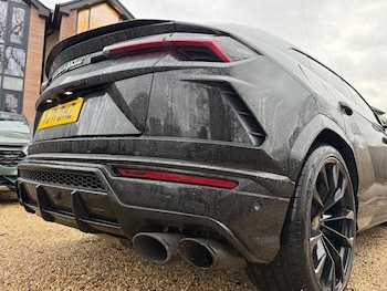 Used Lamborghini Urus 2021 for sale - 78586640: Photo