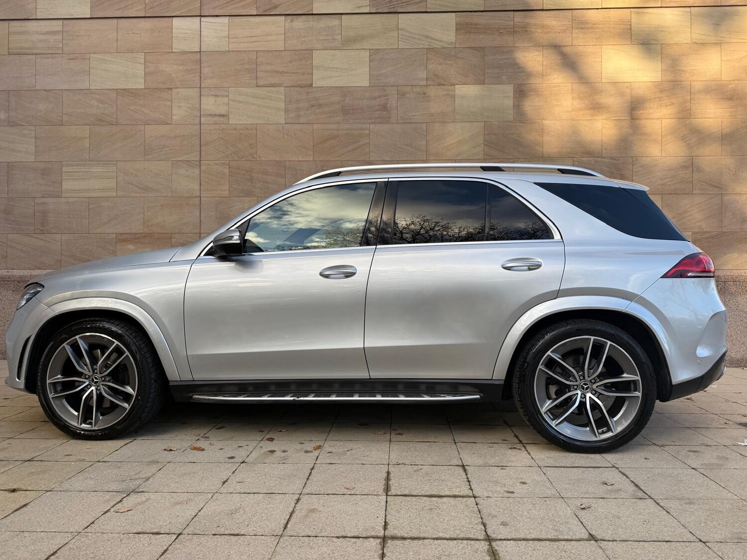 Used Mercedes-Benz GLE 2020 for sale - 76584822: Photo 3