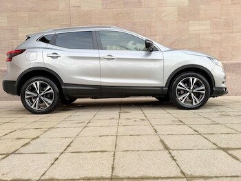 Used Nissan Qashqai 2018 for sale - 77344435: Photo