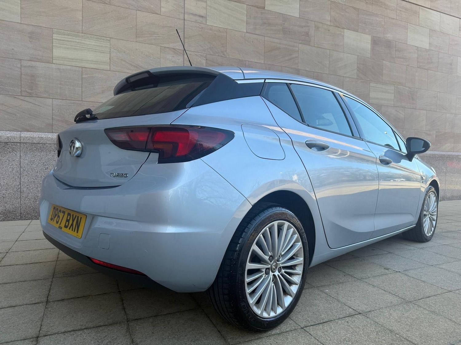 Used Vauxhall Astra 2018 for sale - 77940794: Photo 14
