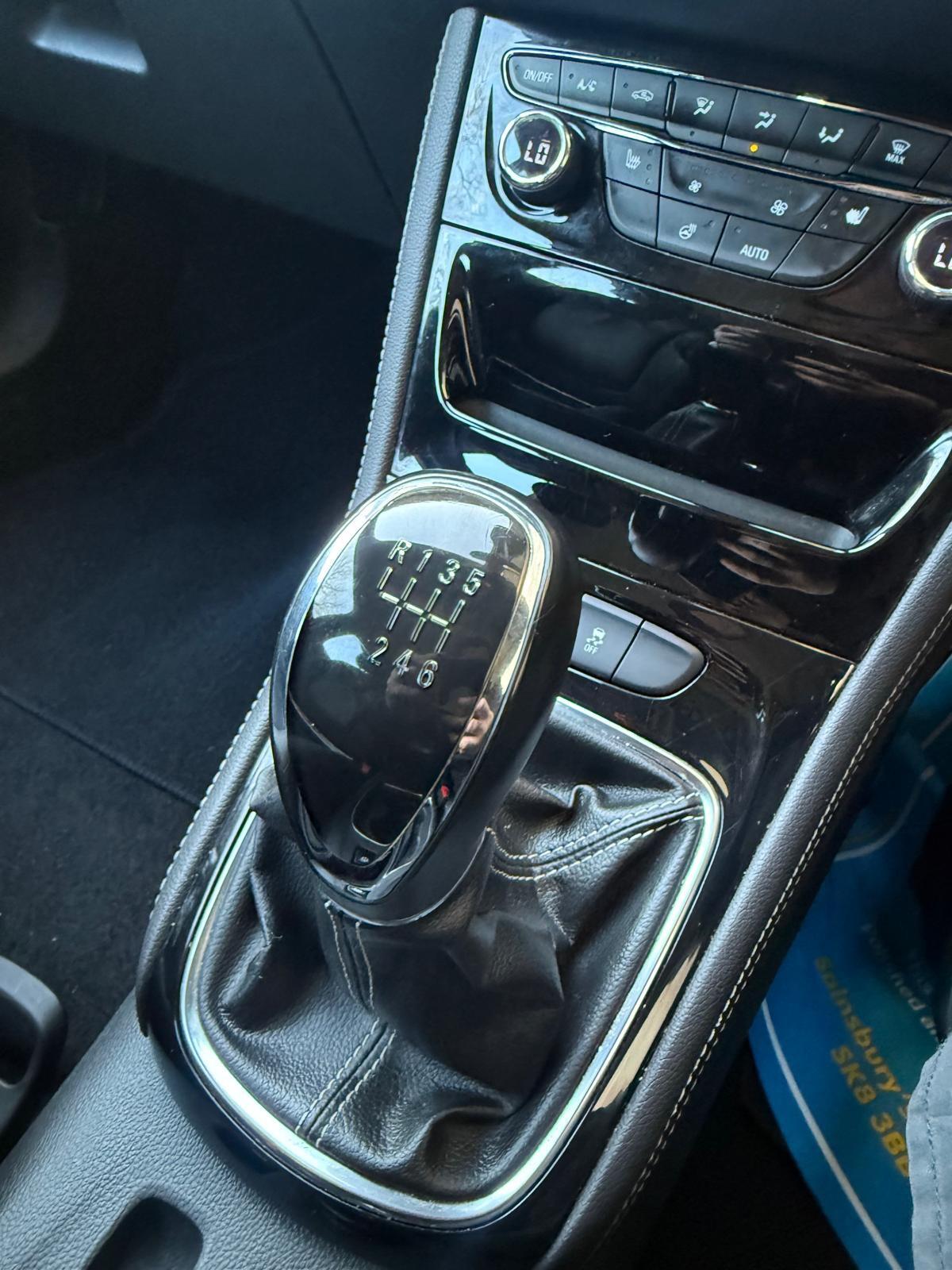 Used Vauxhall Astra 2018 for sale - 77940794: Photo 16