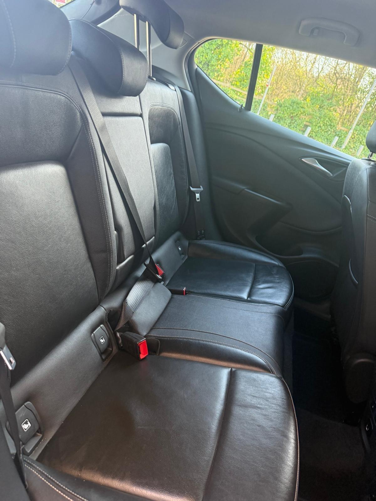 Used Vauxhall Astra 2018 for sale - 77940794: Photo 19