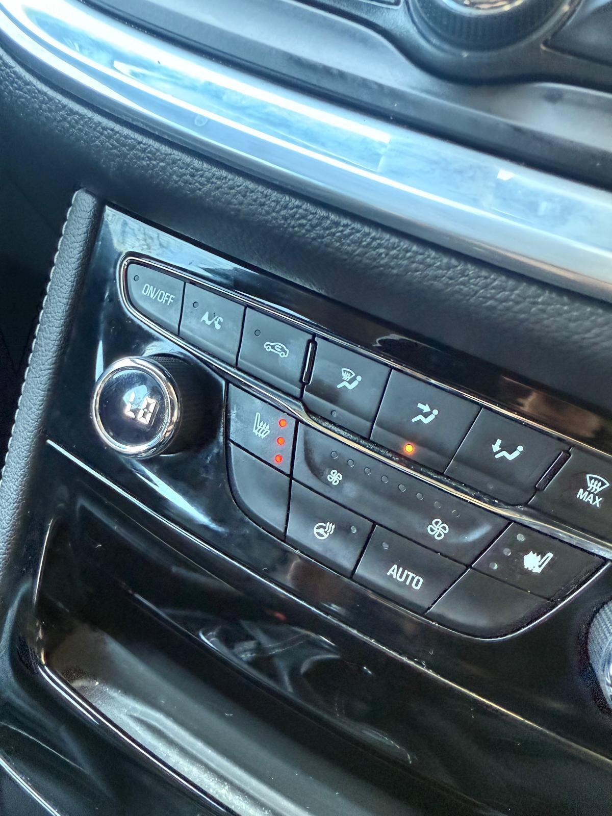 Used Vauxhall Astra 2018 for sale - 77940794: Photo 21