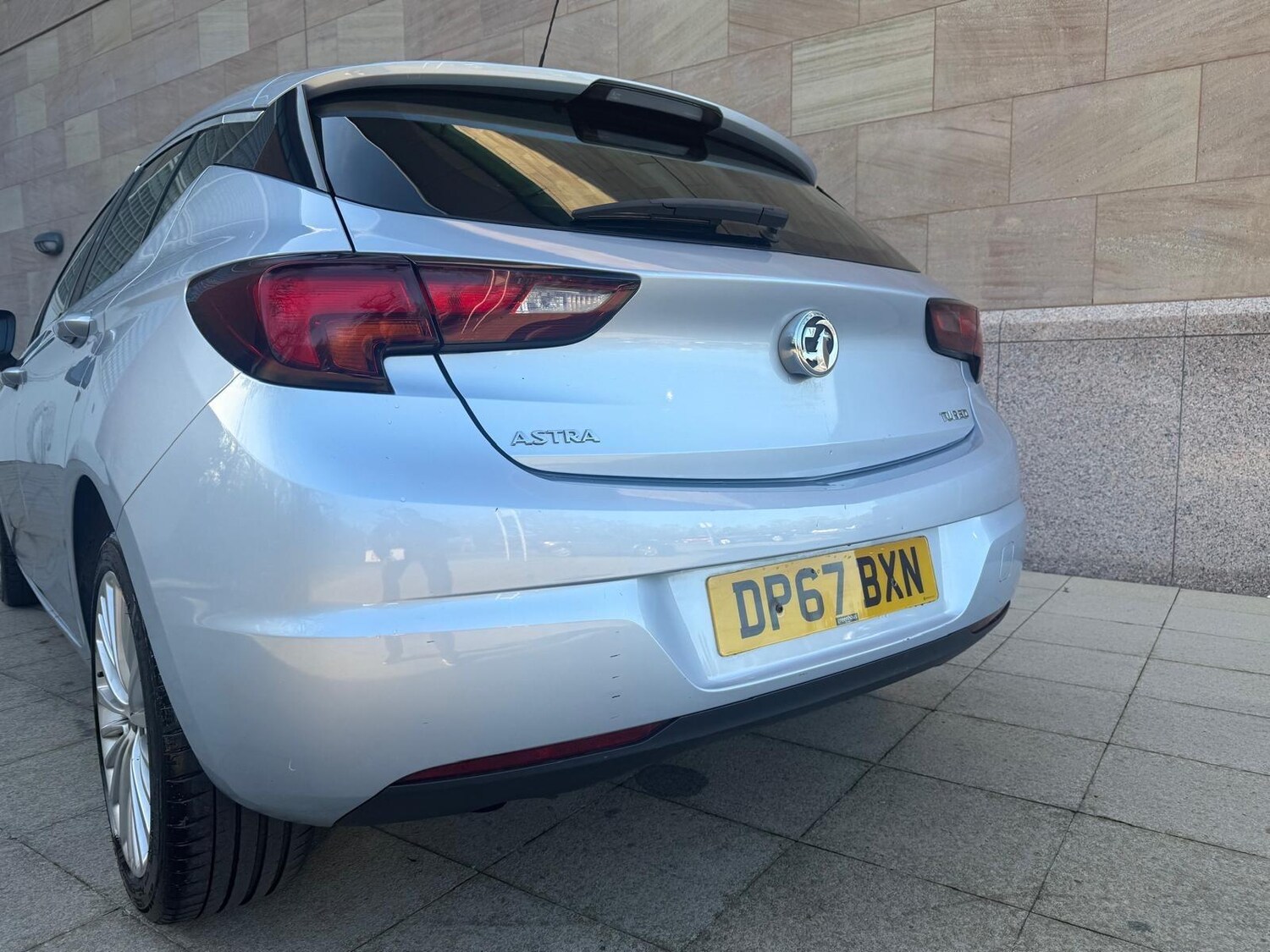Used Vauxhall Astra 2018 for sale - 77940794: Photo 34