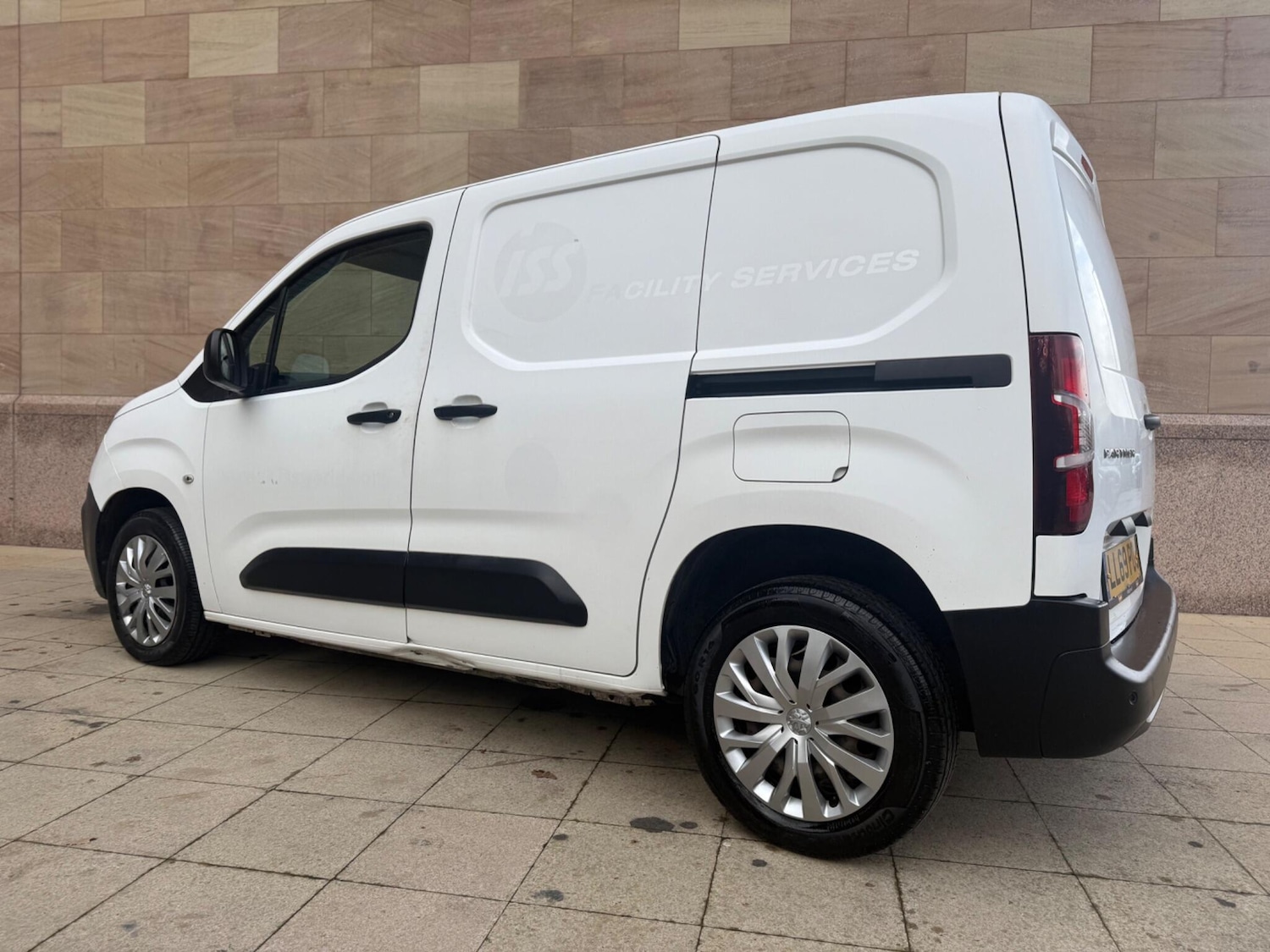 Used Peugeot Partner 2019 for sale - 76657630: Photo 13