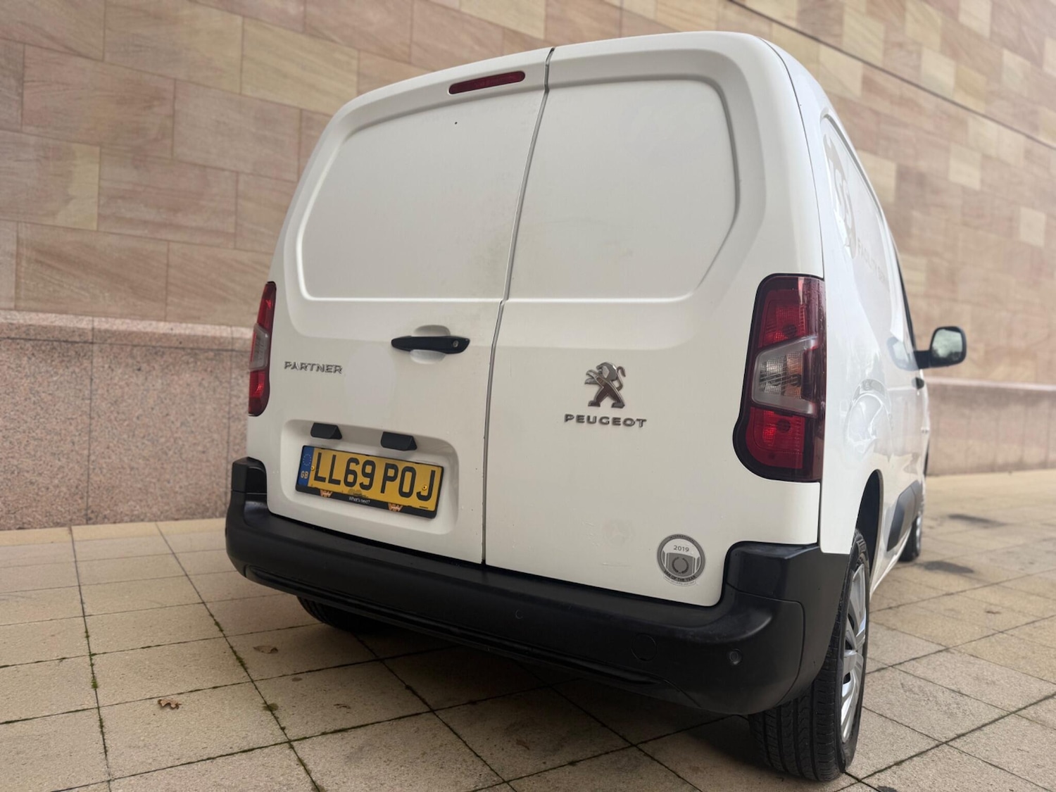 Used Peugeot Partner 2019 for sale - 76657630: Photo 6