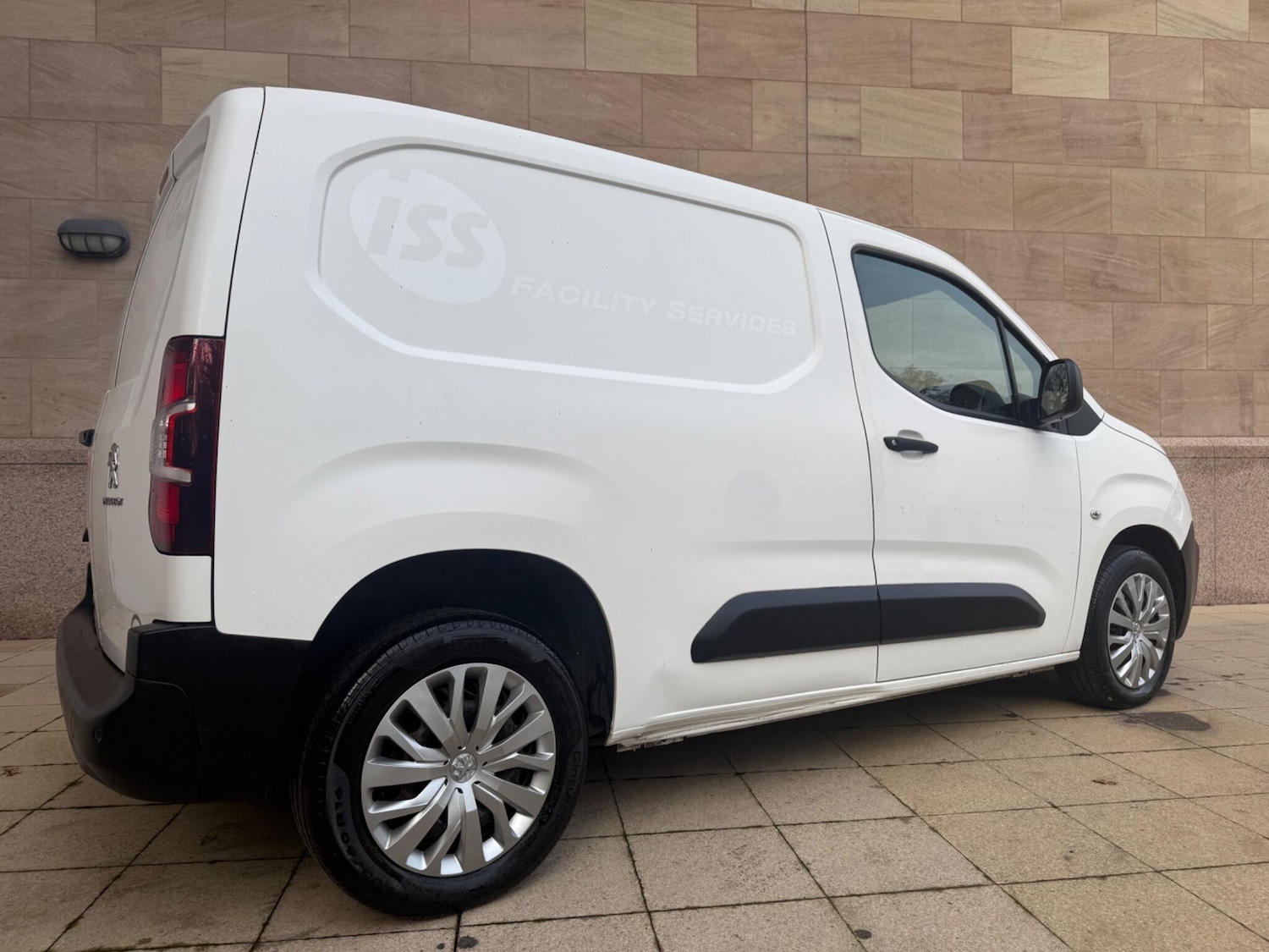 Used Peugeot Partner 2019 for sale - 76657630: Photo 7