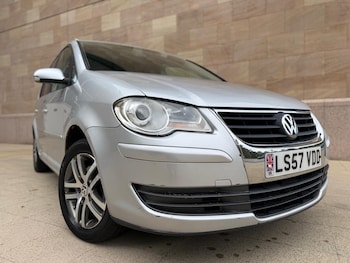 Used Volkswagen Touran 2008 for sale - 75645891: Photo