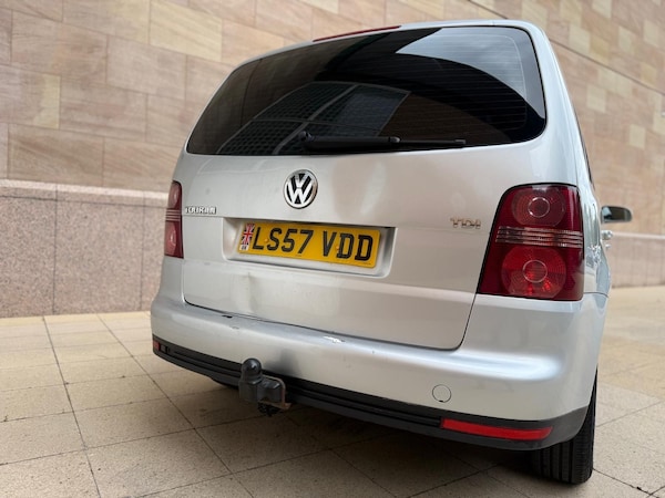 Used Volkswagen Touran 2008 for sale - 75645891: Photo 6