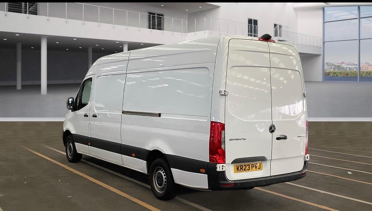 Used Mercedes-Benz Sprinter 2023 for sale - 77783326: Photo 3