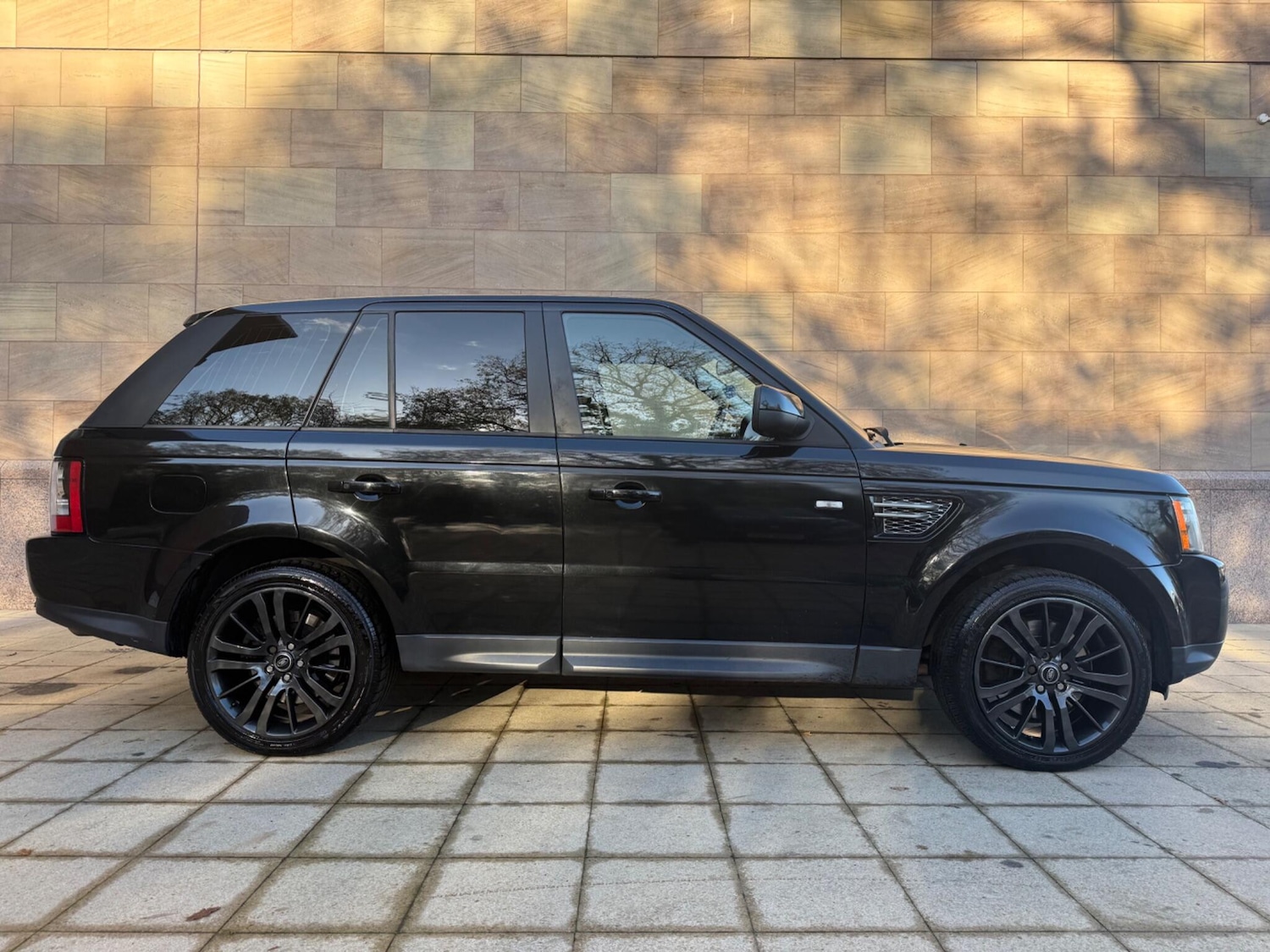 Used Land Rover Range Rover Sport 2013 for sale - 76714776: Photo 4