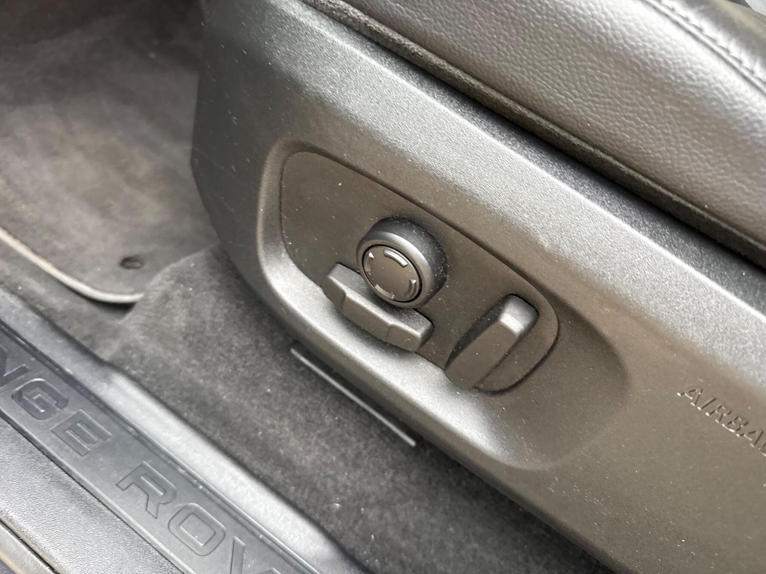 Used Land Rover Range Rover Evoque 2018 for sale - 76213934: Photo 34