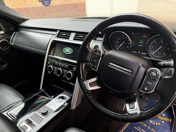 Used Land Rover Discovery 2017 for sale - 76247861: Photo 15