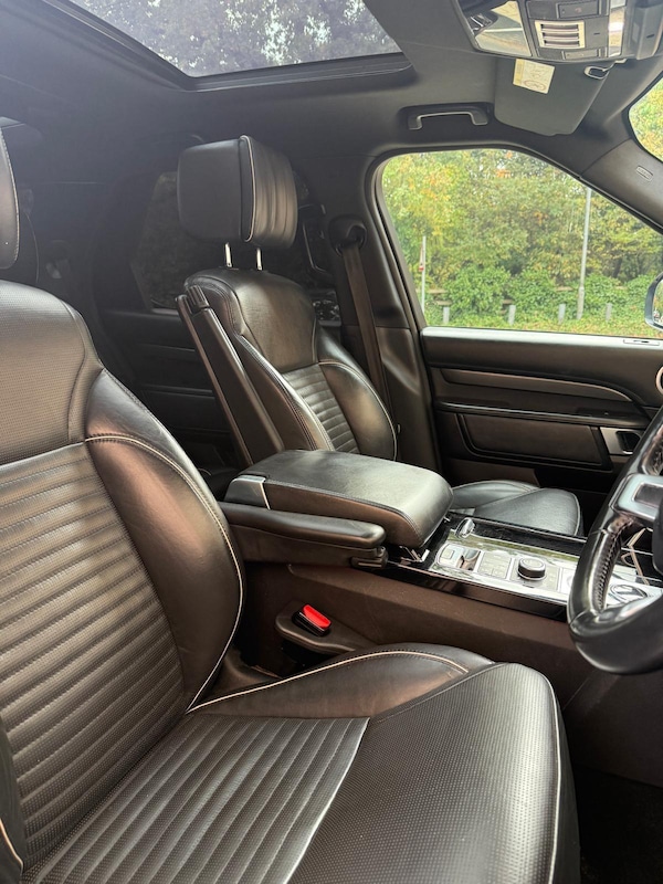 Used Land Rover Discovery 2017 for sale - 76247861: Photo 21