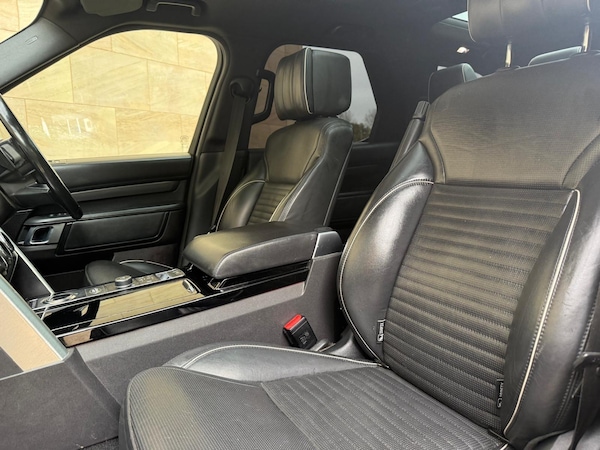 Used Land Rover Discovery 2017 for sale - 76247861: Photo 34