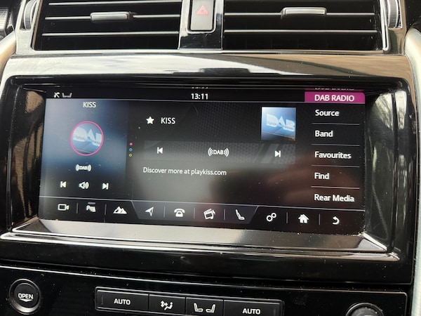 Used Land Rover Discovery 2017 for sale - 76247861: Photo 39