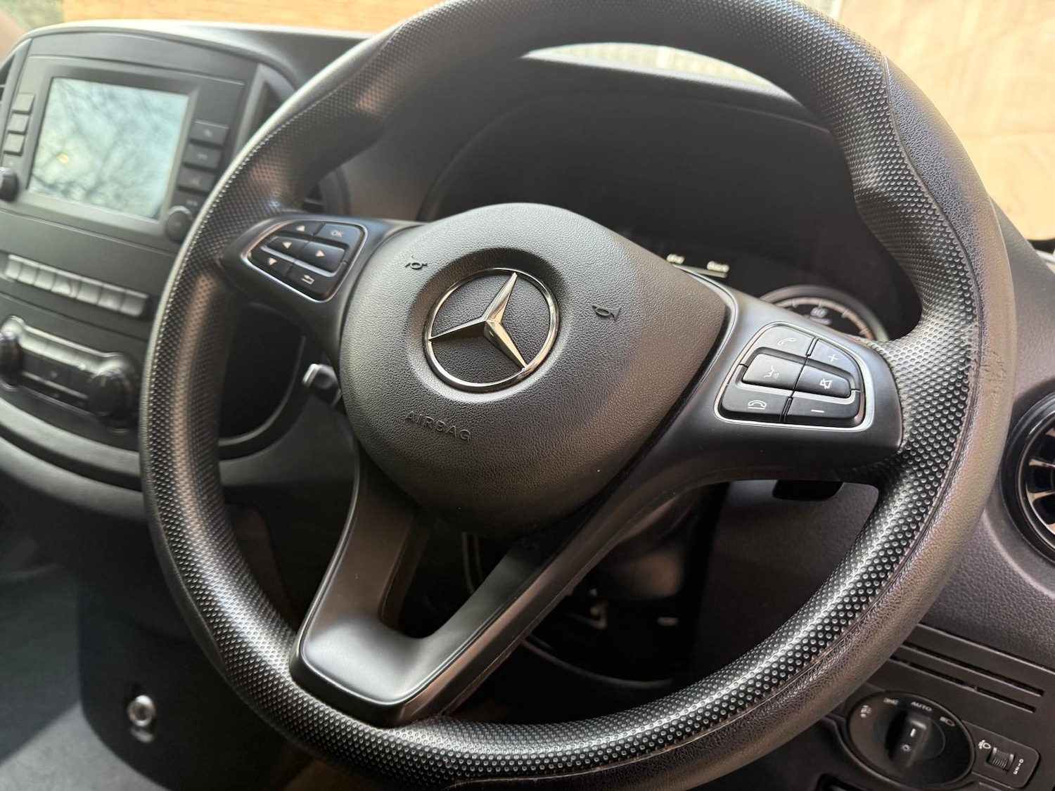 Used Mercedes-Benz Vito 2022 for sale - 77645990: Photo 35