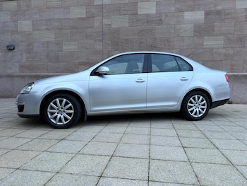 Used Volkswagen Jetta 2010 for sale - 77344353: Photo