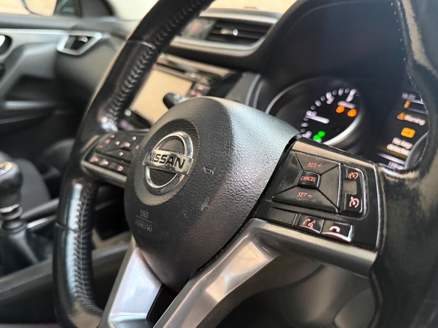 Used Nissan Qashqai 2018 for sale - 77440261: Photo 24