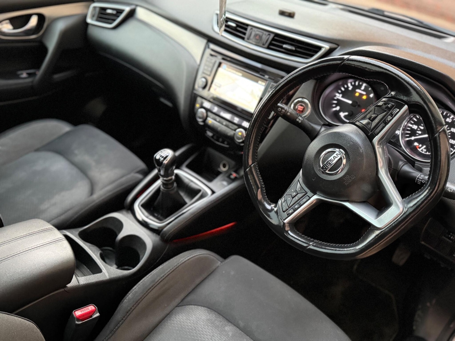 Used Nissan Qashqai 2018 for sale - 77440261: Photo 45