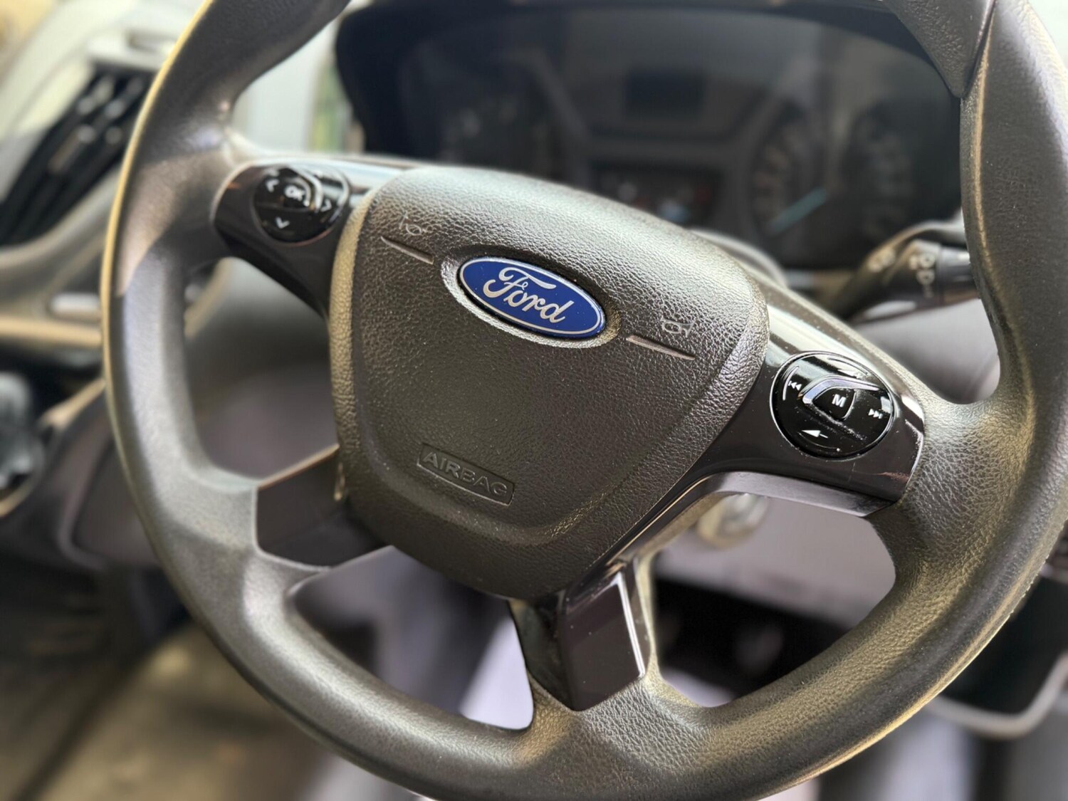 Used Ford Transit Custom 2017 for sale - 77387404: Photo 17