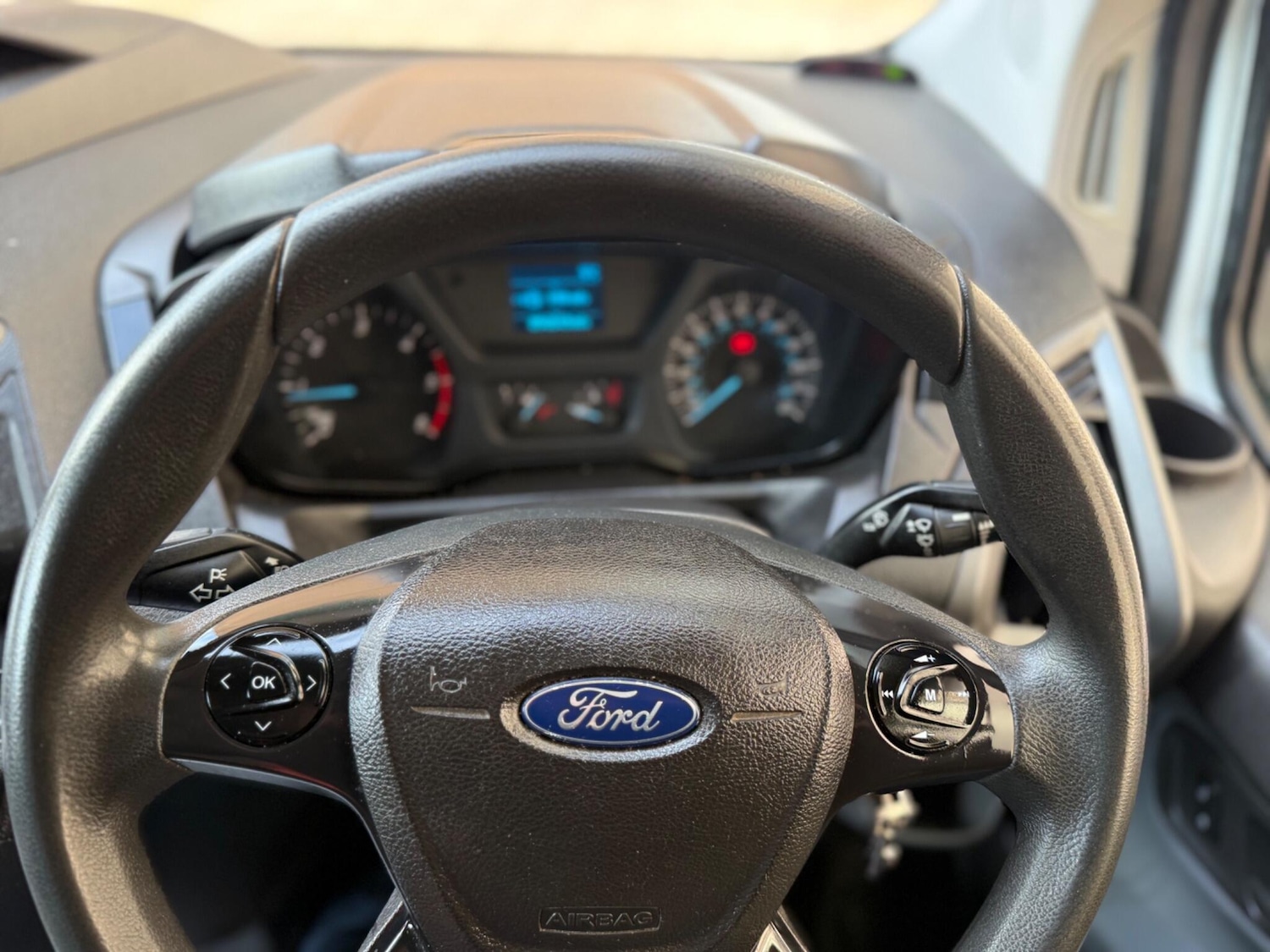 Used Ford Transit Custom 2017 for sale - 77387404: Photo 32