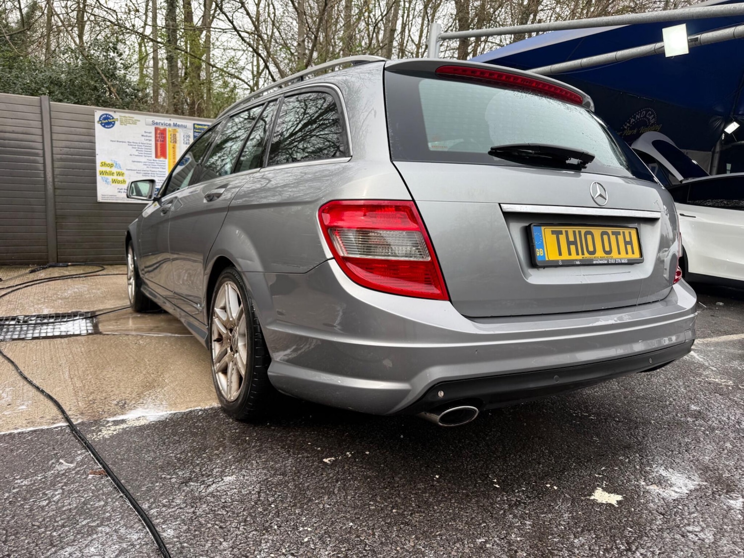 Used Mercedes-Benz C Class 2010 for sale - 77982574: Photo 4