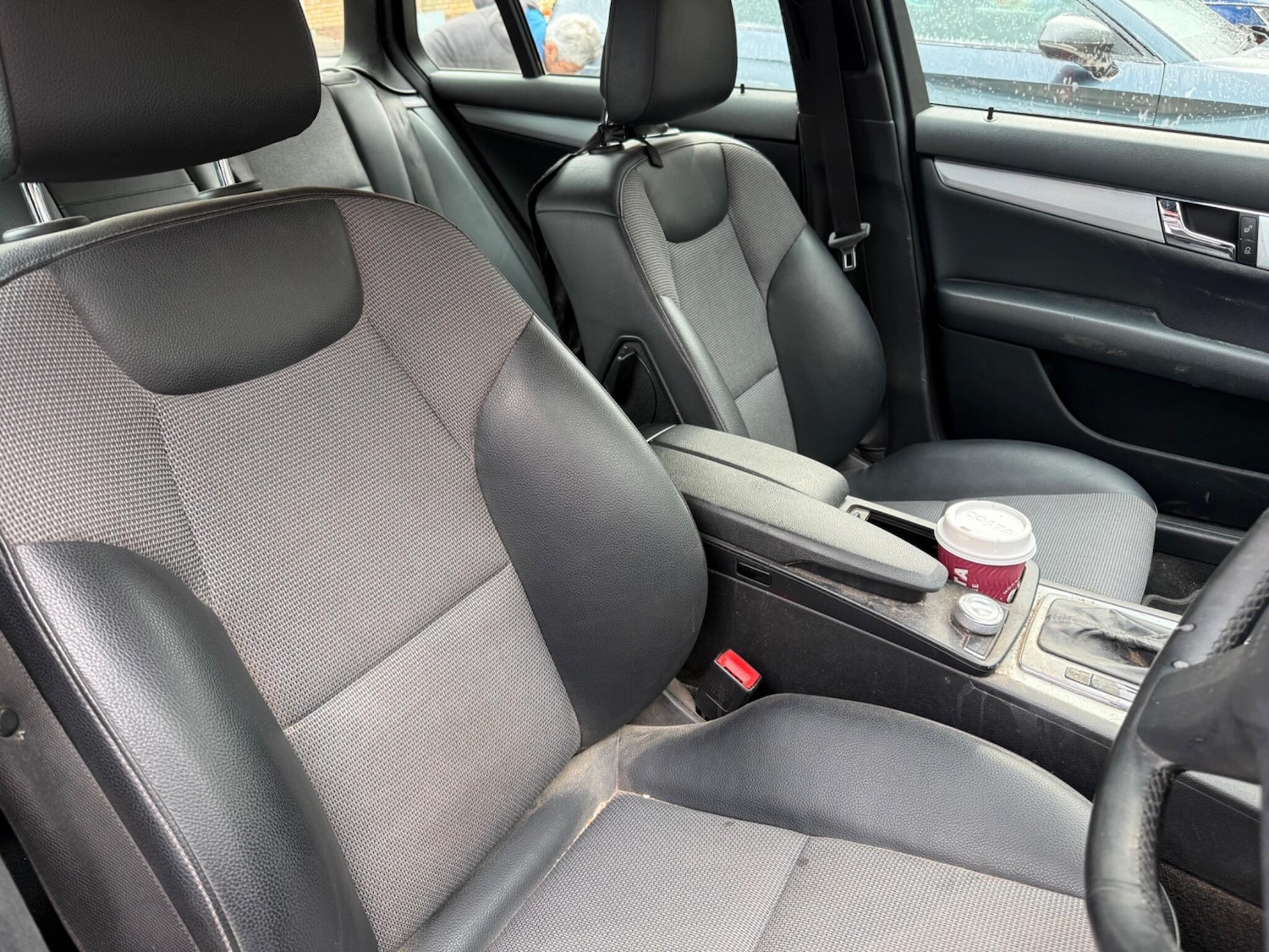 Used Mercedes-Benz C Class 2010 for sale - 77982574: Photo 8