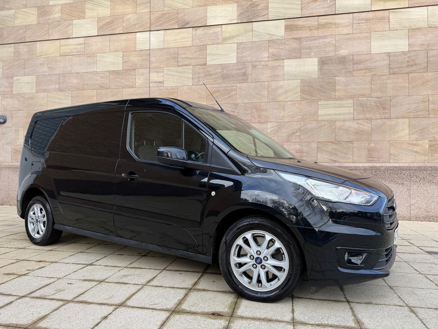 Used Ford Transit Connect 2019 for sale - 76823799: Photo 1
