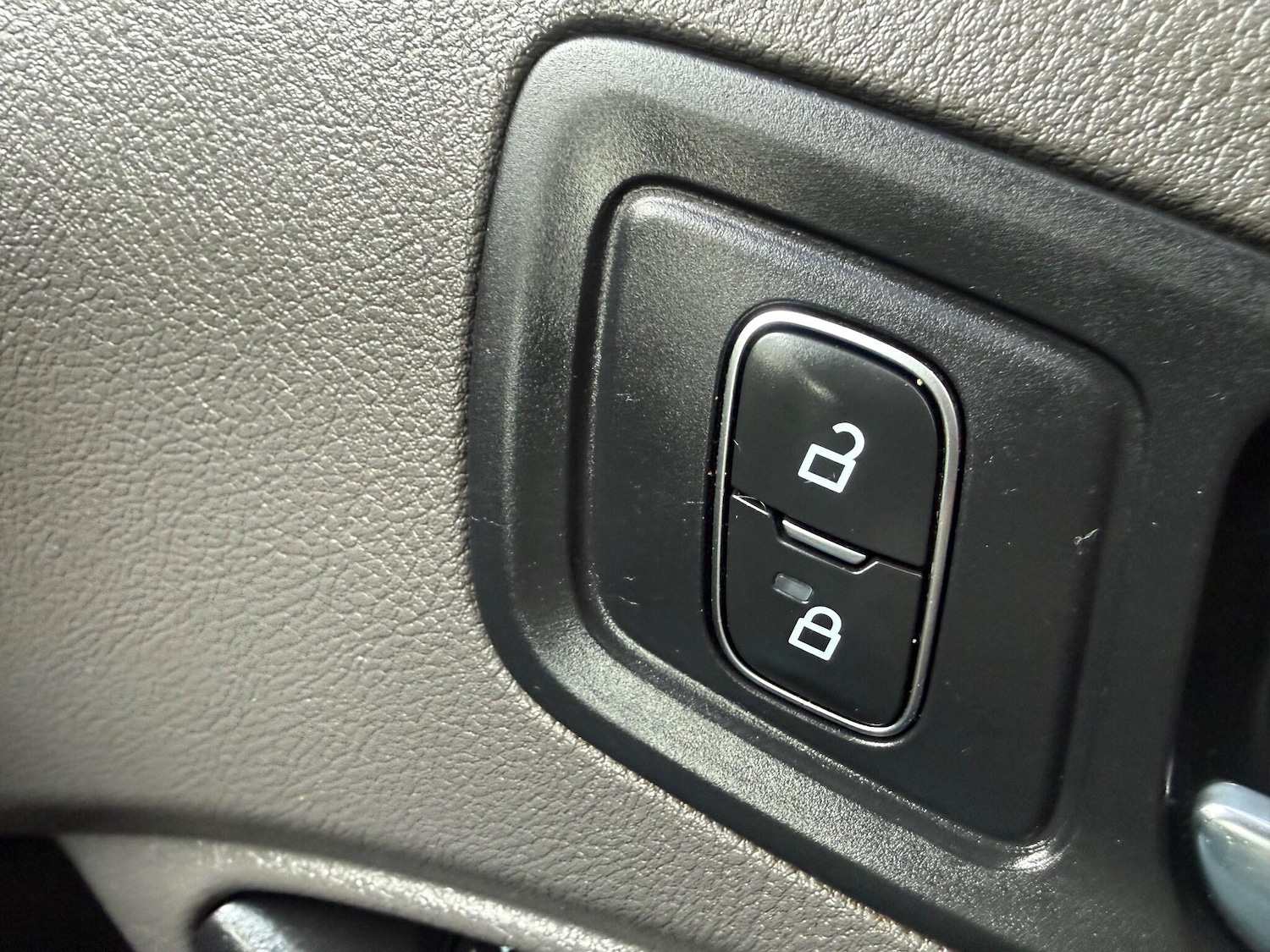 Used Ford Transit Connect 2019 for sale - 76823799: Photo 37