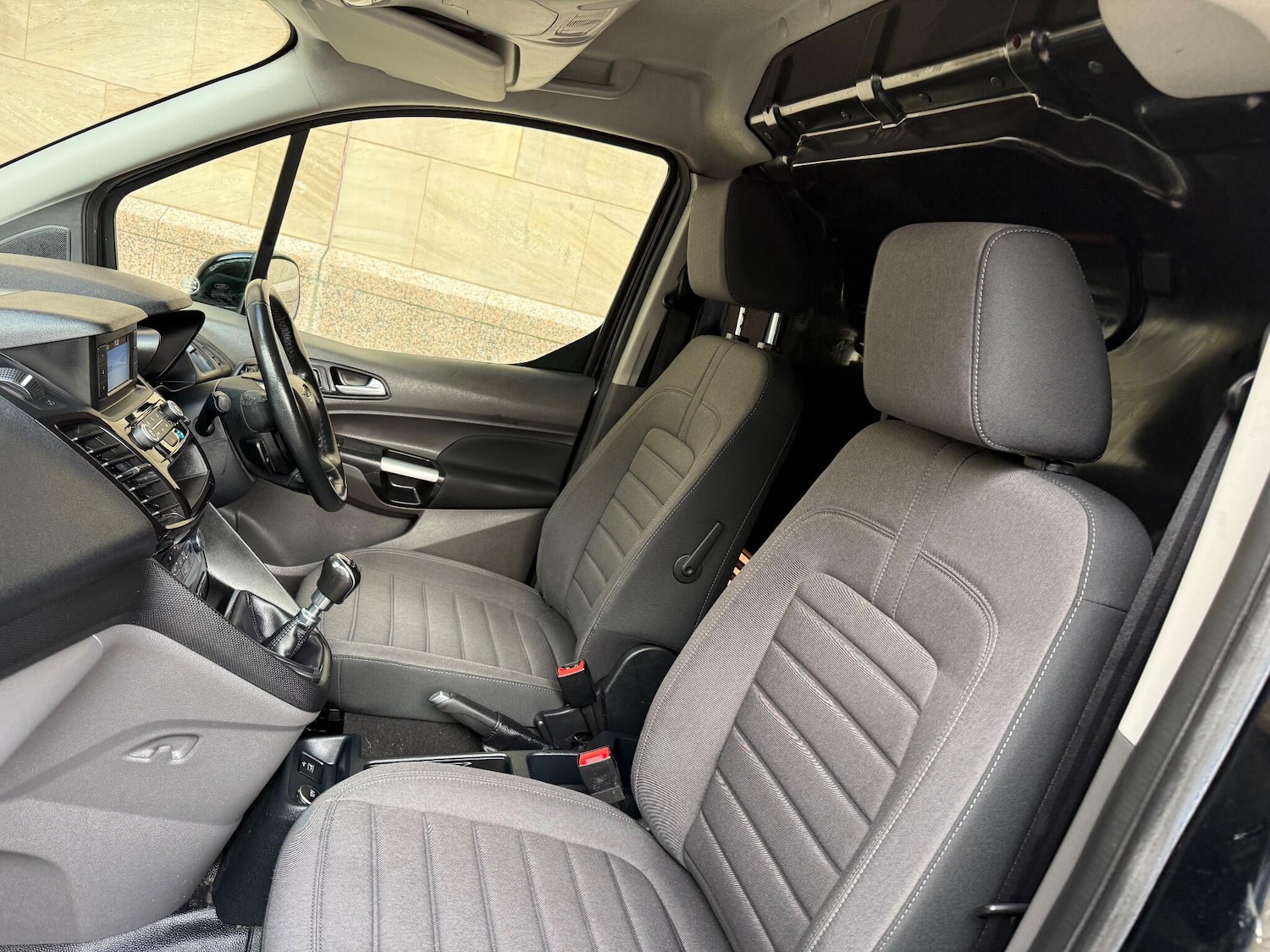 Used Ford Transit Connect 2019 for sale - 76823799: Photo 42