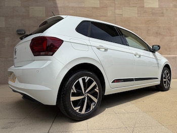 Used Volkswagen Polo 2021 for sale - 76032626: Photo 2