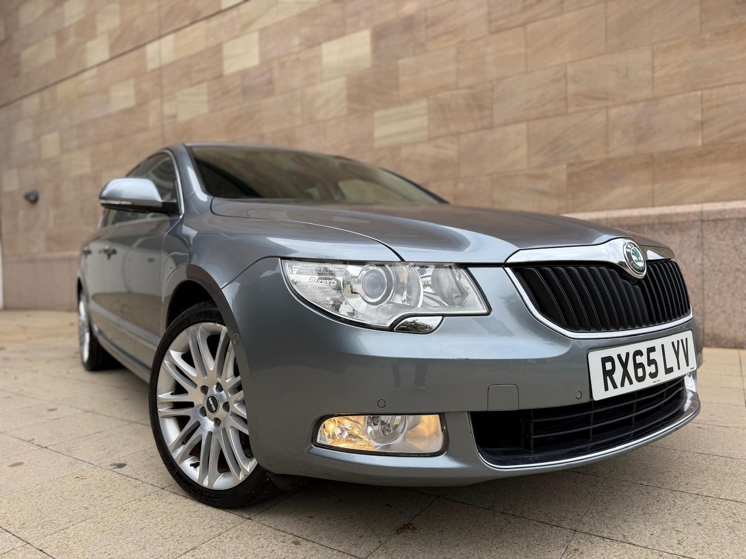 Used Skoda Superb 2016 for sale - 76270461: Photo 3