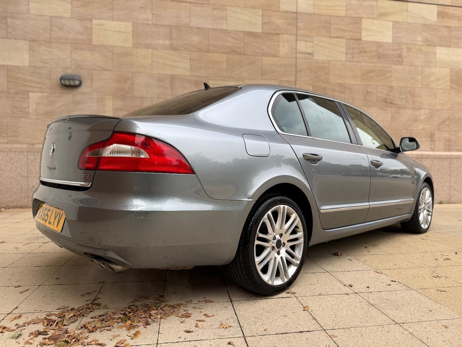 Used Skoda Superb 2016 for sale - 76270461: Photo 6