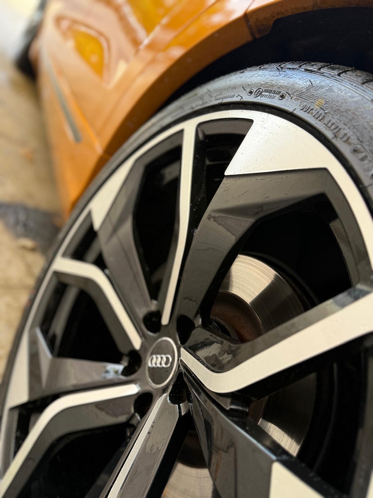 Used Audi SQ8 2020 for sale - 78099937: Photo 30