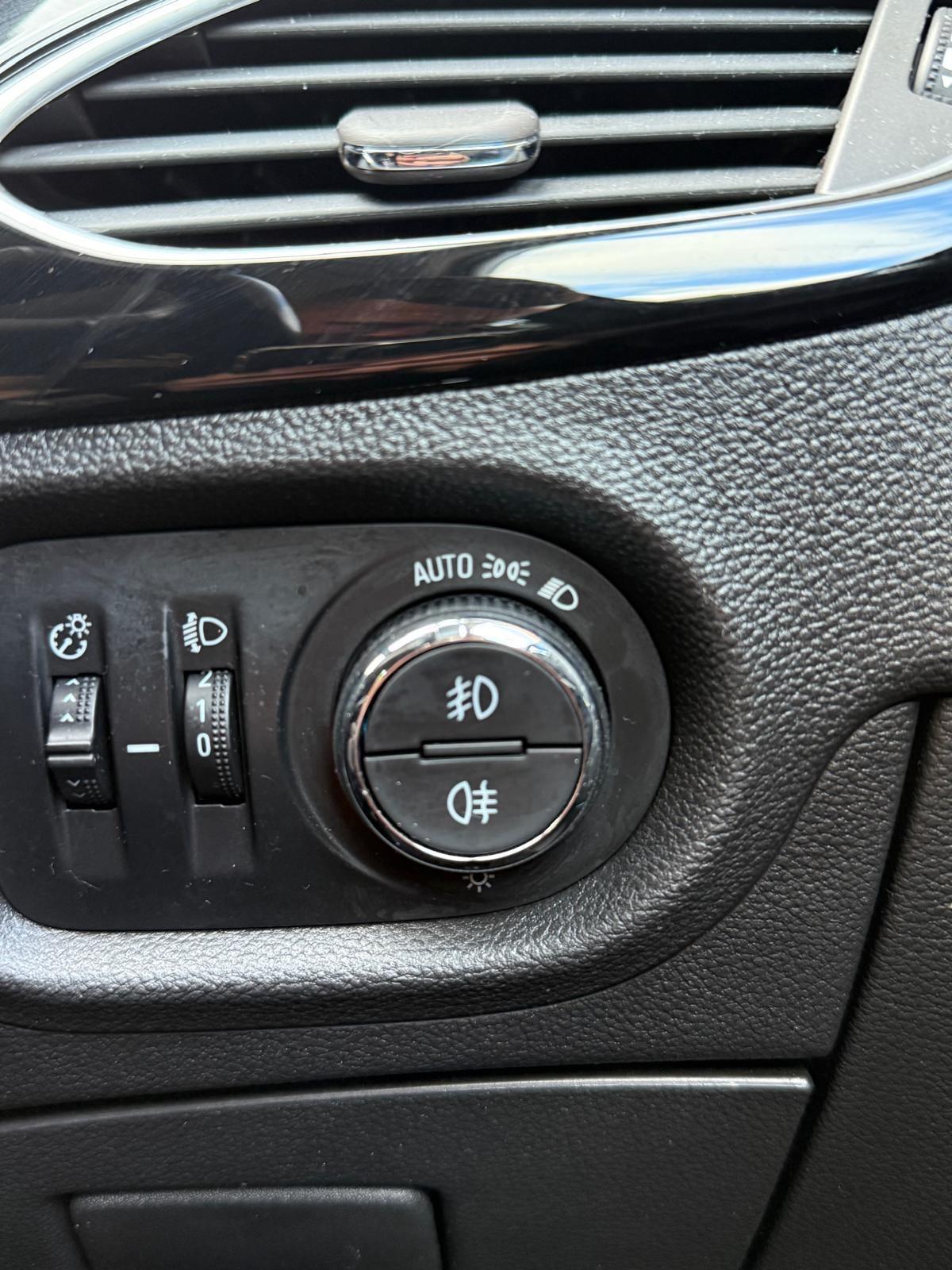 Used Vauxhall Astra 2018 for sale - 76500004: Photo 30