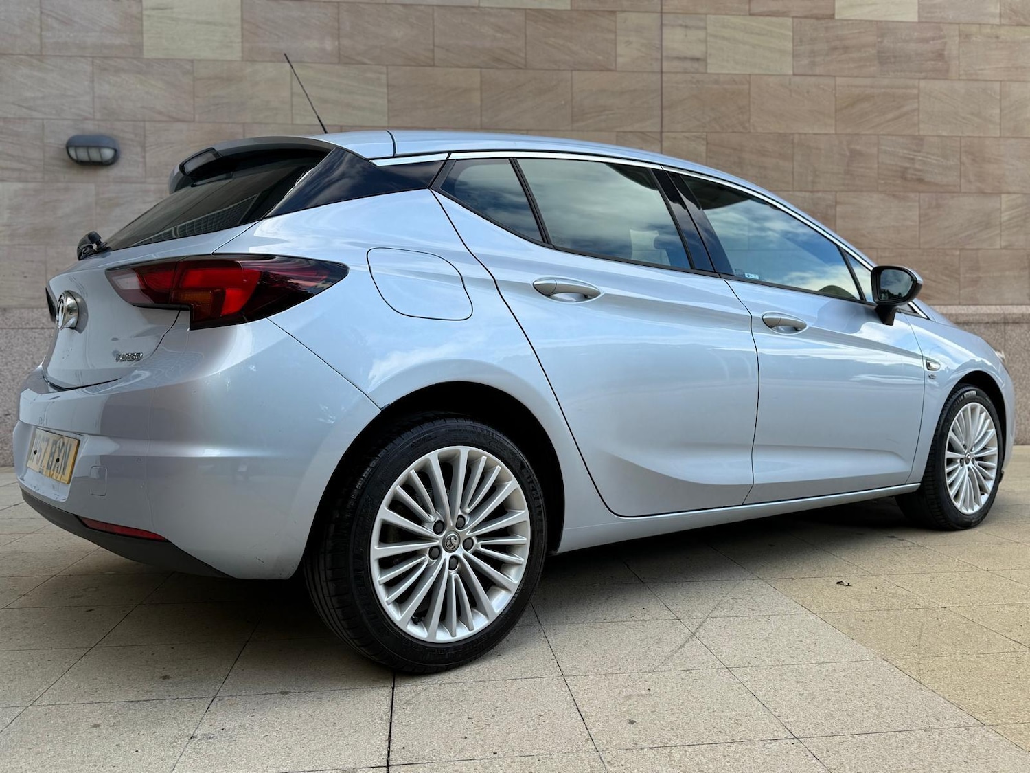 Used Vauxhall Astra 2018 for sale - 76500004: Photo 7