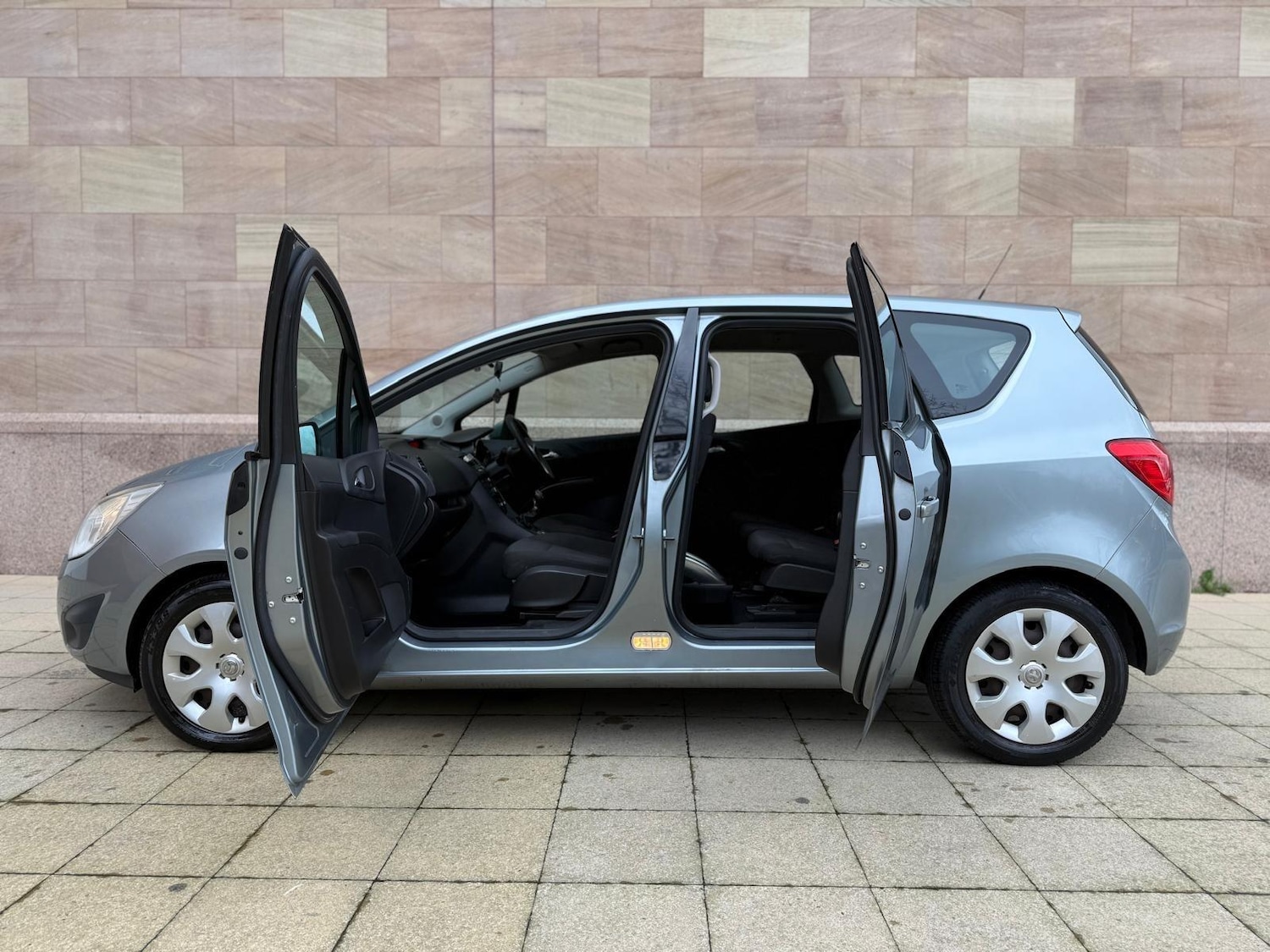 Used Vauxhall Meriva 2011 for sale - 77524115: Photo 11