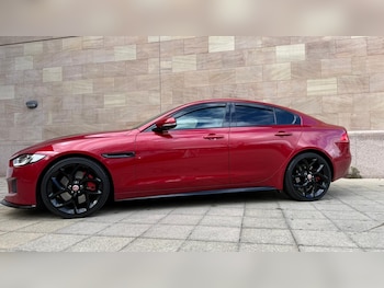 Used Jaguar XE 2015 for sale - 78301526: Photo
