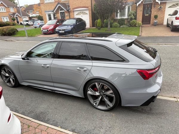 Used Audi RS6 2022 for sale - 76325943: Photo 11