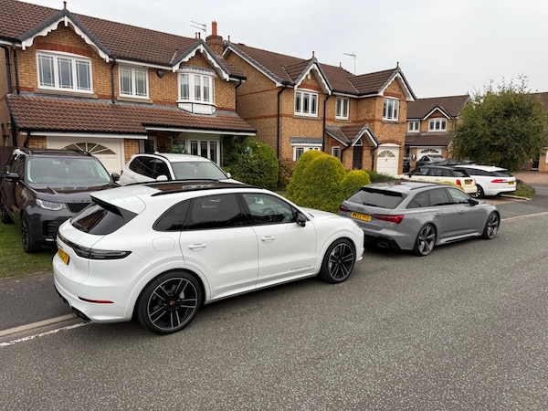 Used Audi RS6 2022 for sale - 76325943: Photo 15