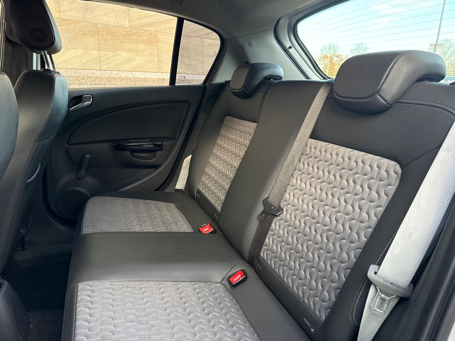 Used Vauxhall Corsa 2010 for sale - 76765559: Photo 18