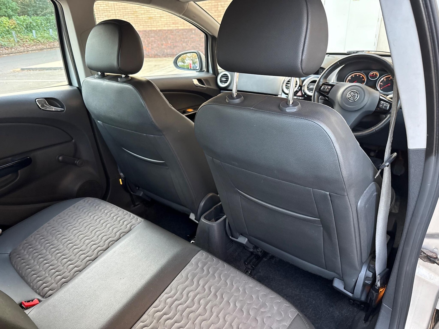 Used Vauxhall Corsa 2010 for sale - 76765559: Photo 19